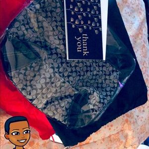 Poshette @manishagrwl 🤩